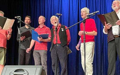 Wren Music groups wow Sidmouth Folk Festival